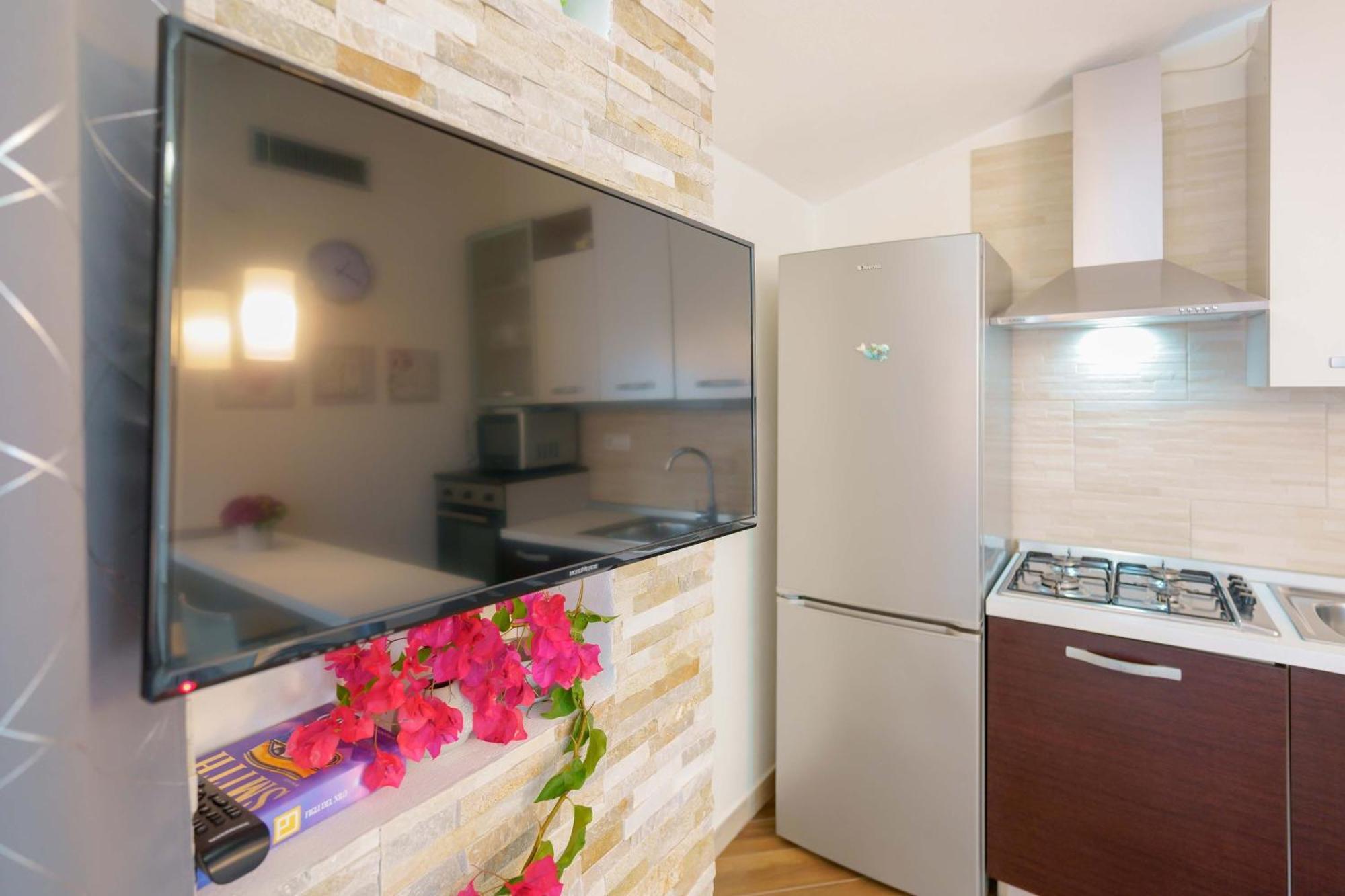 Exclusive Use Swimming Pool Available From June To September Cagliari Exteriér fotografie