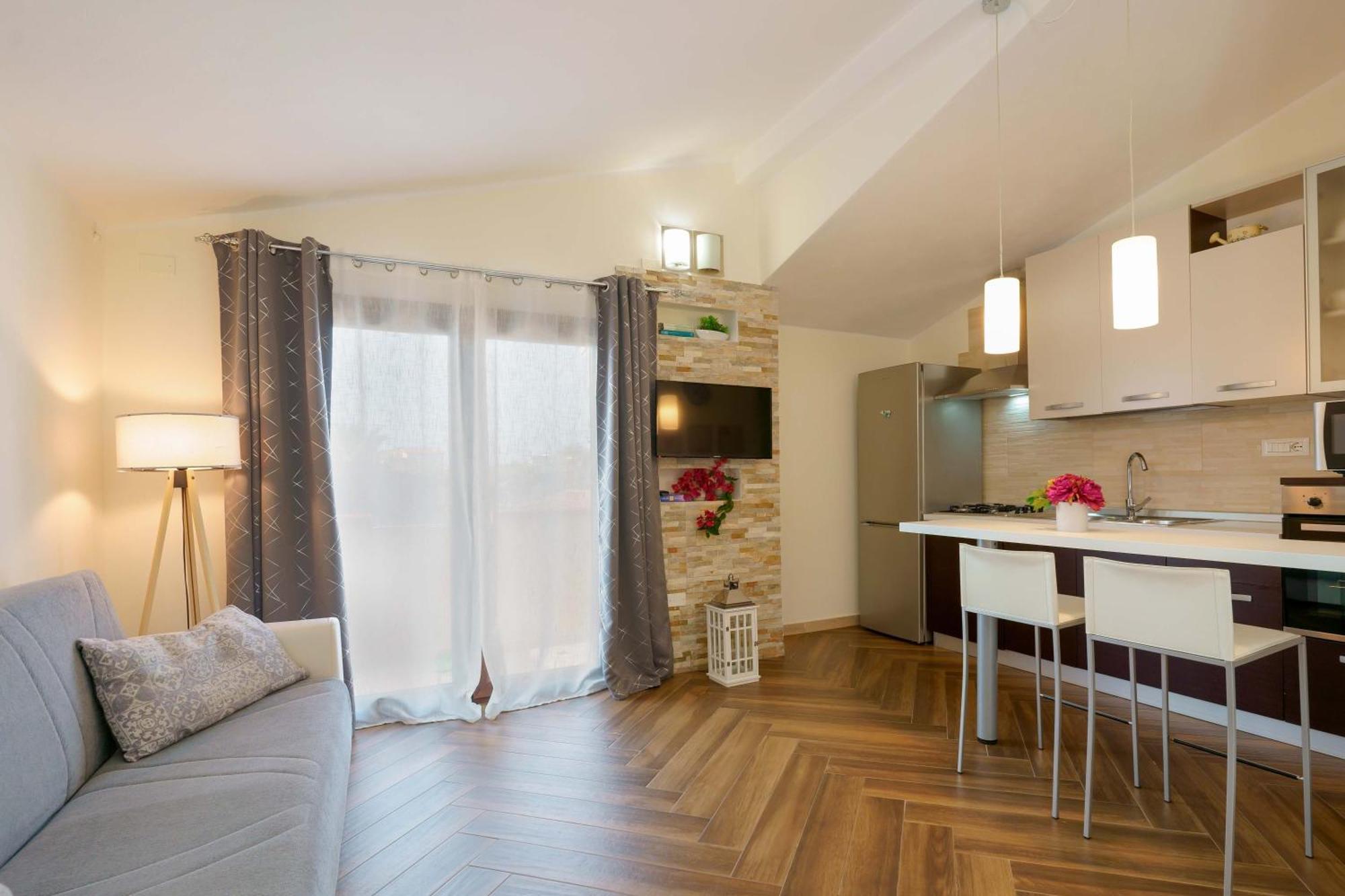 Exclusive Use Swimming Pool Available From June To September Cagliari Exteriér fotografie