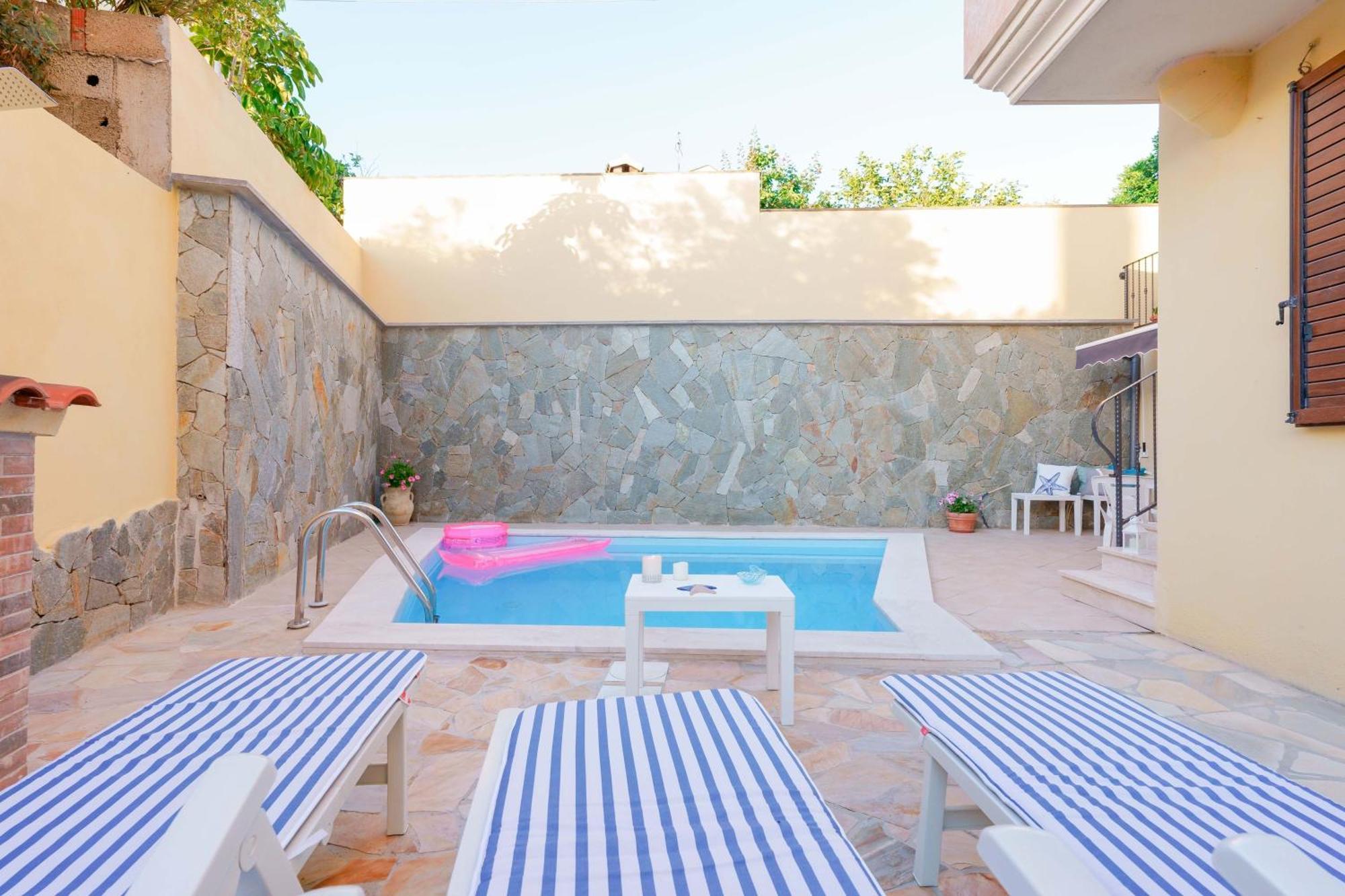 Exclusive Use Swimming Pool Available From June To September Cagliari Exteriér fotografie